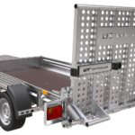 Remorque de chantier pour le transport d'une mini pelle